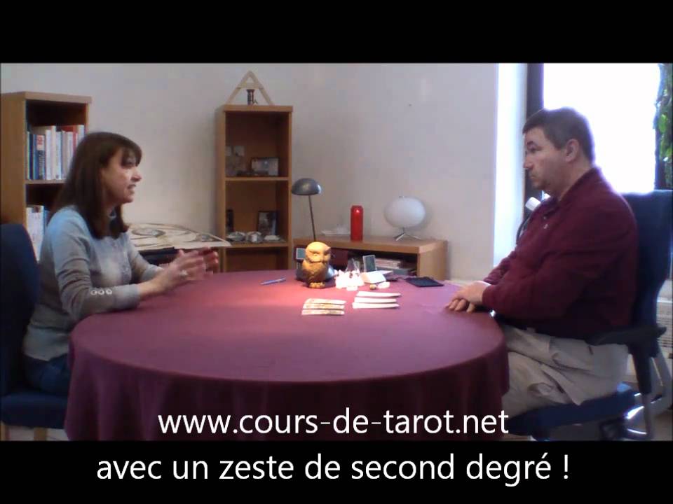 Tirage des cartes du tarot : comment effectuer un tirage ? Vincent Beckers