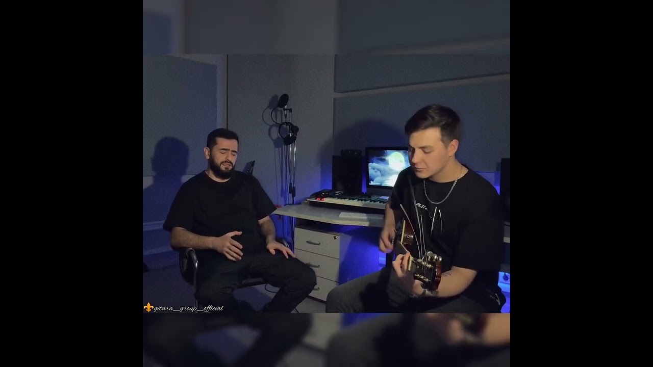 Amir luna. Одинокая луна janaga. джанага одинокая луна. lune - amir. amir luna слушать.