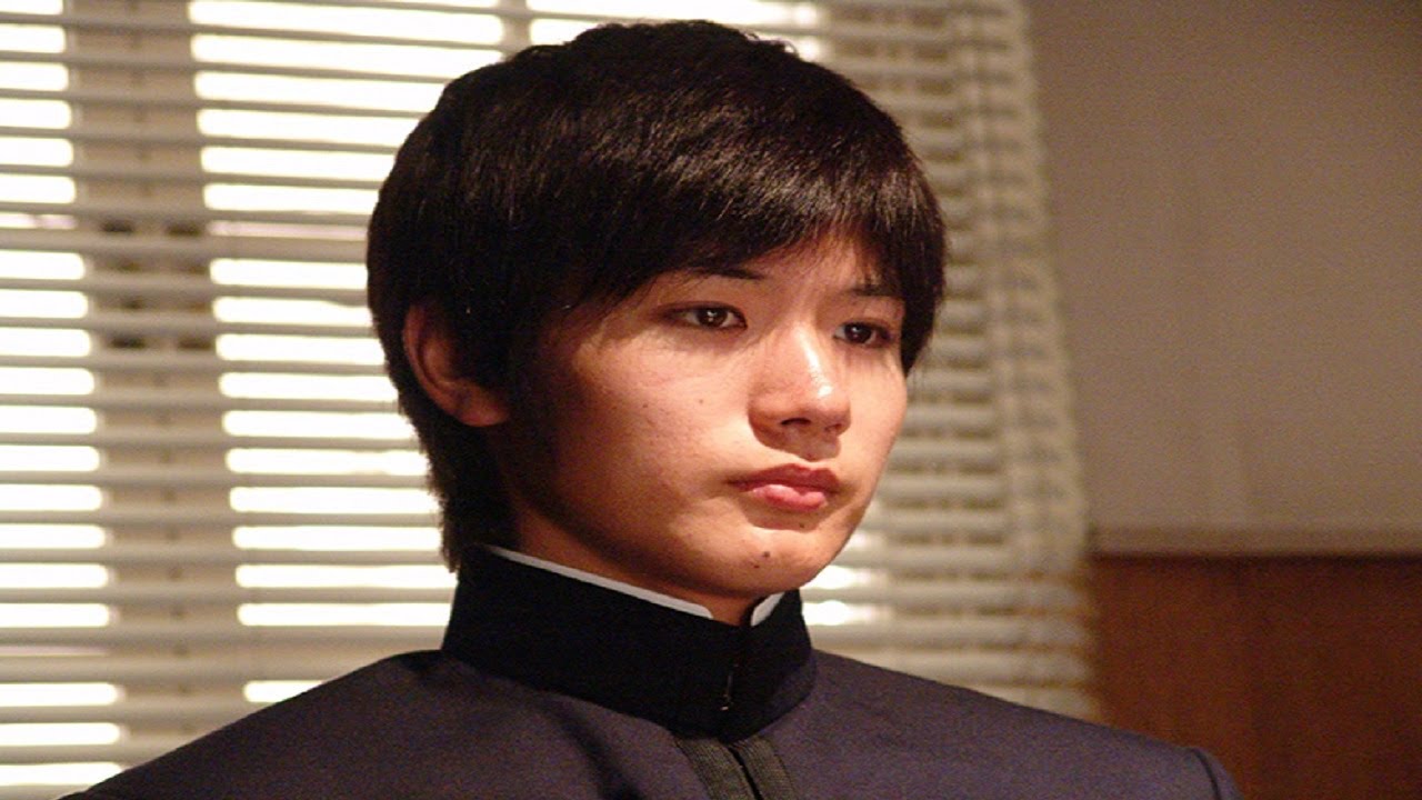 16歳の三浦春馬による初々しい演技！伊坂幸太郎作品で披露したチャーミングな表情