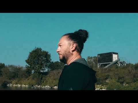 YOUR EYES - Alex Valojah (clip)