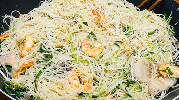 Cách làm món hủ tiếu xào ngon đơn giãn dễ thành công