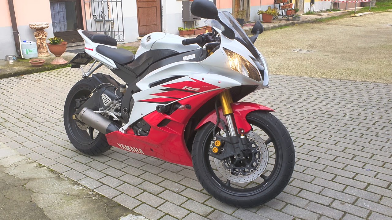 Retro R6 2006 Yamaha YZF-R6 - 2006 - 126 cv - YouTube