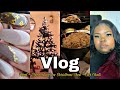 WEEKLY VLOG | CHRISTMAS TREE DOR + OUT FOR DINNER + DD’S DISCOUNT + NEW NAILS + BBW CANDLE DAY