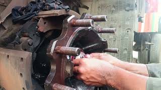हब ग्रीस !! हब फुलखोल फिटिंग टाटा 2515 , 3118 Hab Greasing !! Fornt, Rear Wheel Fitting !!Repairing