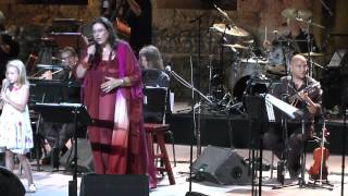 Video thumbnail of "Maria Farantouri - Bella Ciao - Athens 17-9-2013 ( Odeon of Herodes Atticus )"