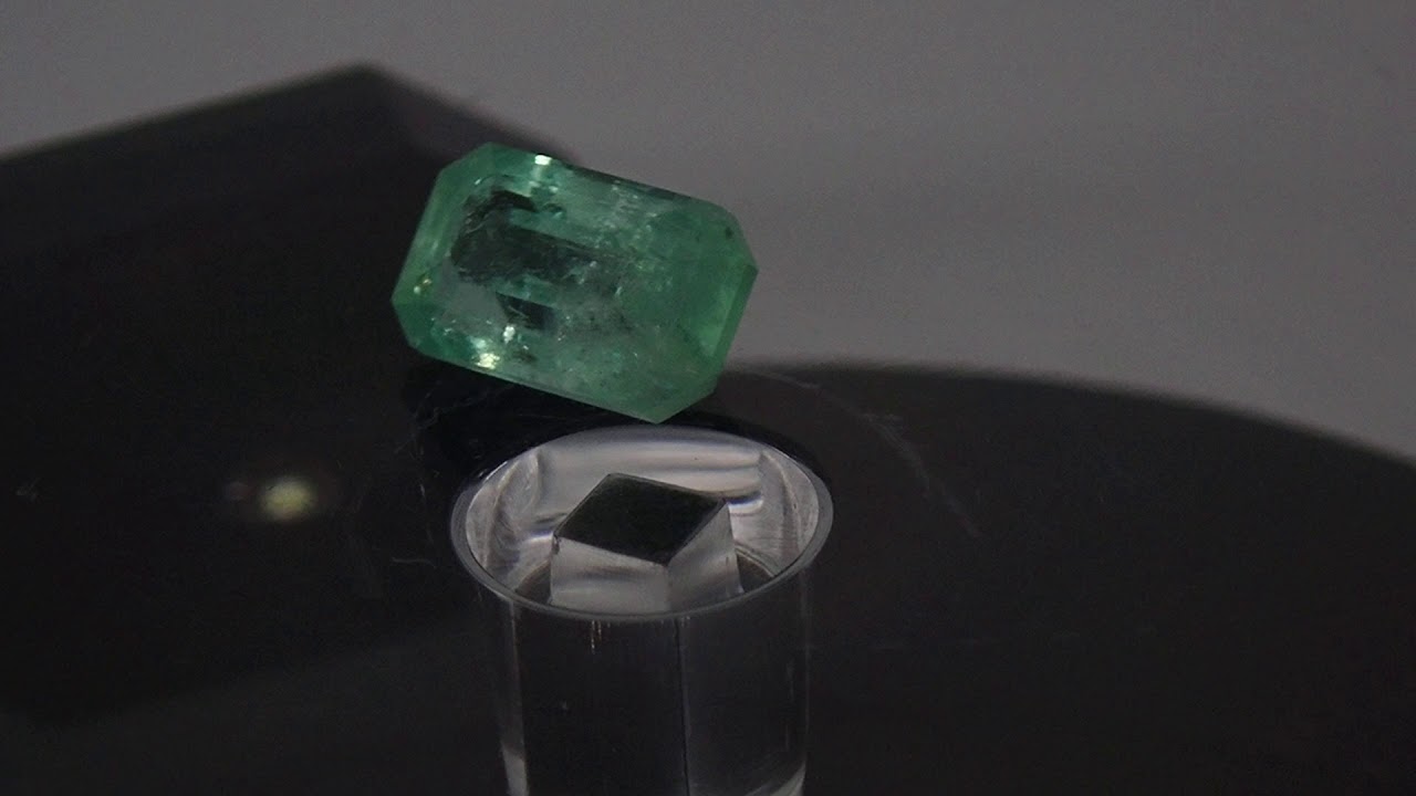 2.92ct Afghanistan Emerald for sale GIA certified YouTube