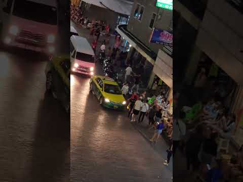 Night view of Japan town in Bangkok 曼谷日本街的夜景