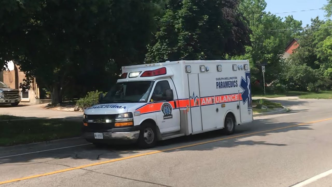 Wellington County EMS (2199) responding code 4 YouTube