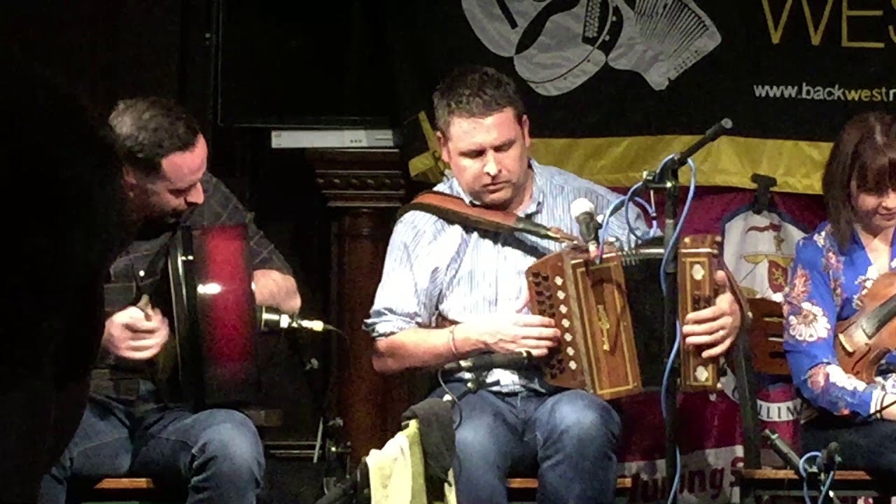 BackWest: Accordion Set