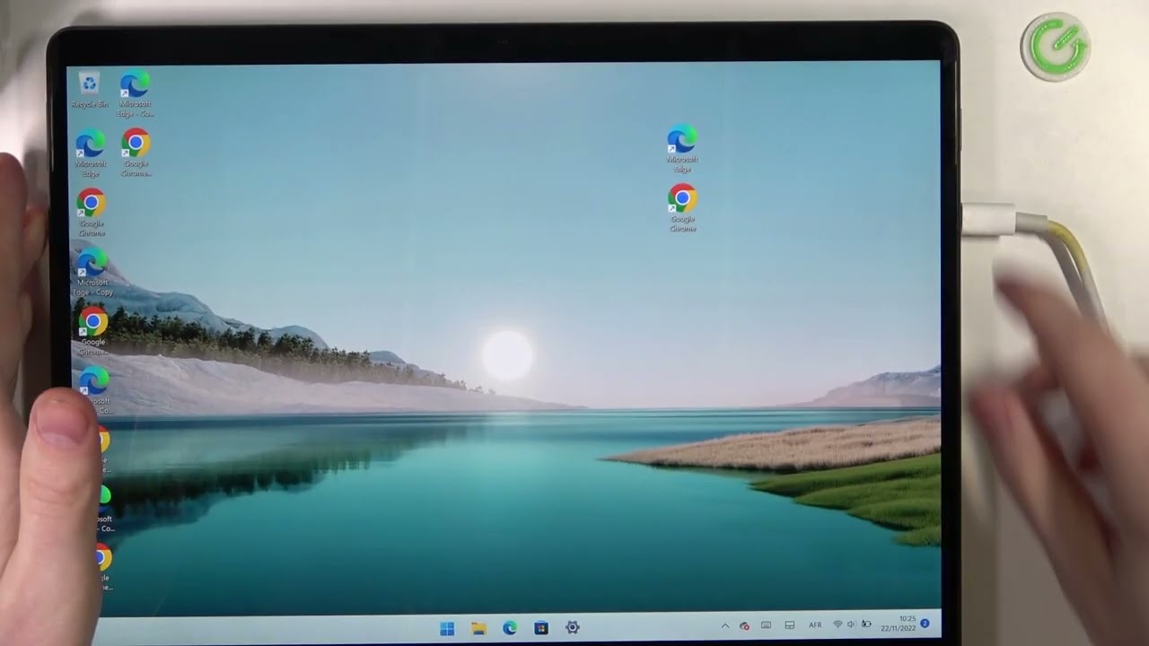 Microsoft Surface Pro 8 — как заряжать