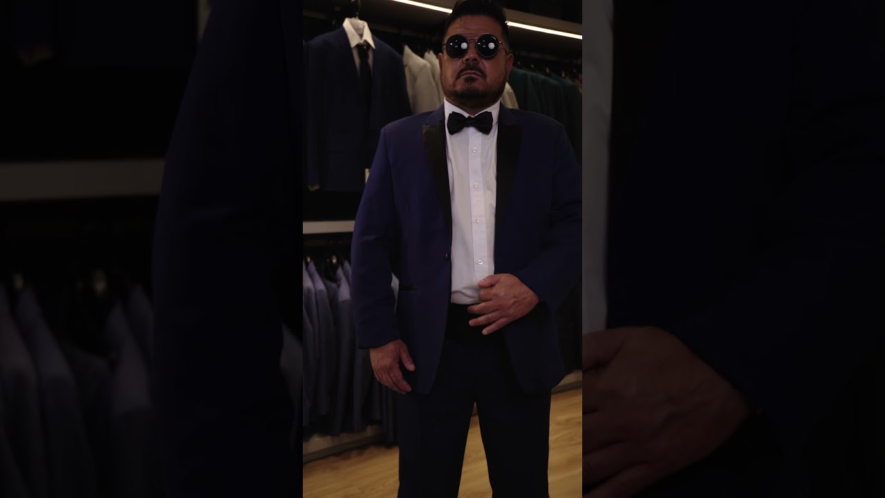 Coleção Florença - Smoking azul lapela preta