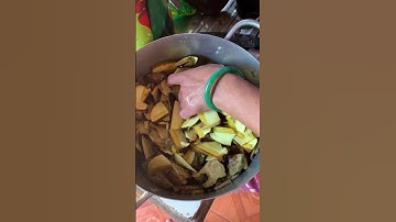 Món ăn độc lạ người Mnông