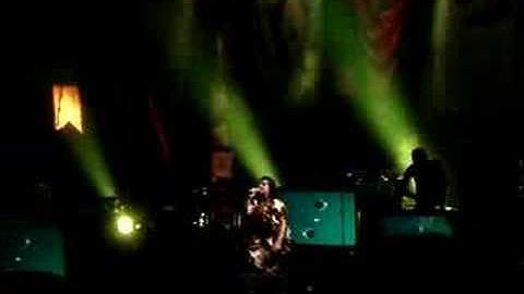 Bjork - Declare Independence