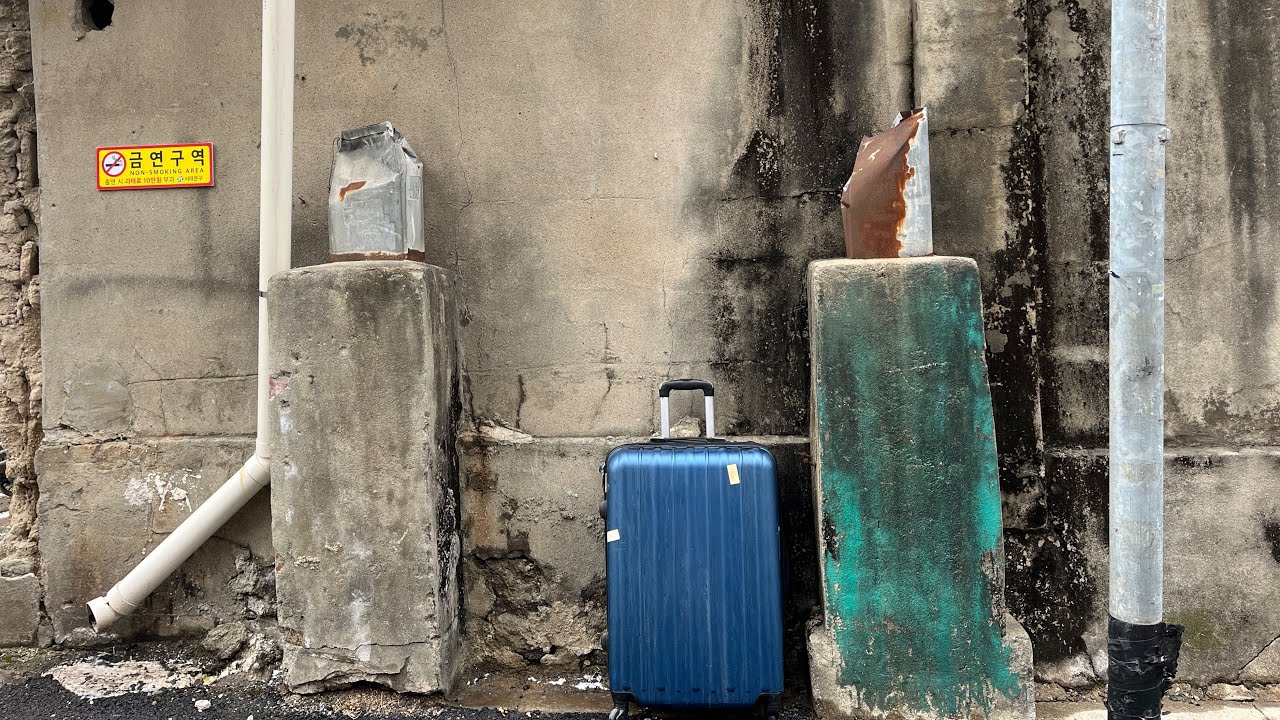 괄호밖의 서울 만화경15-떠나지 못하는 지난날 