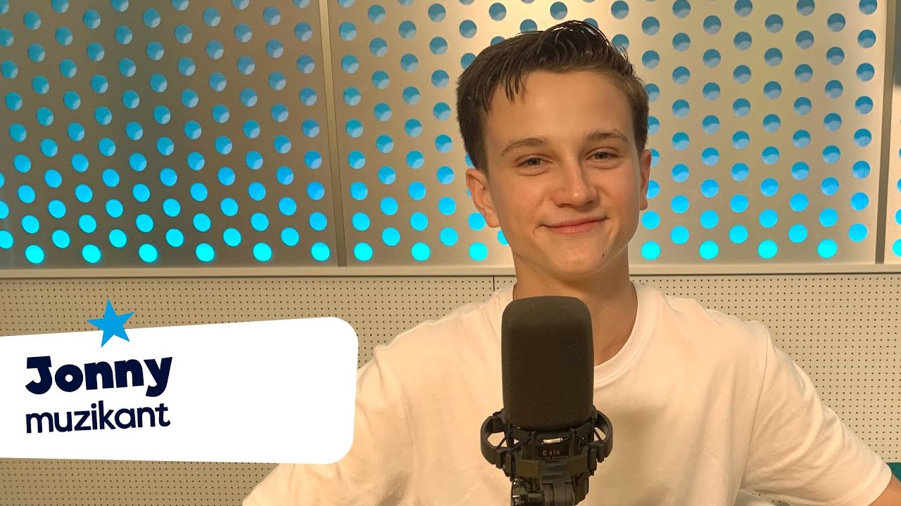 Na kytaru se můžete naučit i sami, nemusíte mít vždy učitele, říká 13letý muzikant Jonny