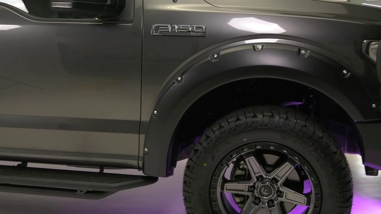 Westin Outlaw Nerf Step Bars