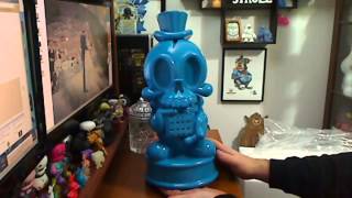 Tenacious Toys x Mad Toy Design - "Blue" MODERN HERO bank review