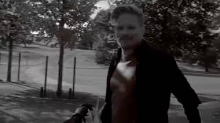 Video-Miniaturansicht von „Mika Ikonen - Bulevardin puu (virallinen musiikkivideo)“
