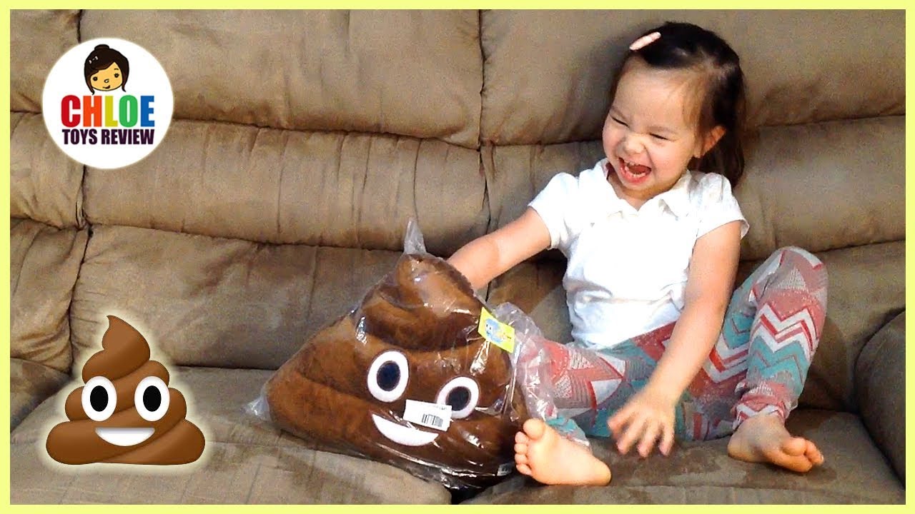 POOP EMOJI PILLOW pile of poo emoji 💩 💩💩💩💩