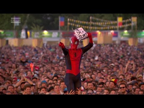 Queens Of The Stone Age - You Think I Ain't Worth A Dollar... Live At Rock Werchter 2018