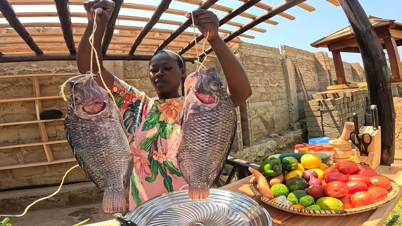 No Kitchen Needed! Fish in Banana Leaves Cooked Over Open Fire 🔥 