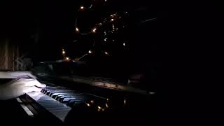 Video thumbnail of "လရောင်ချော့တေး Piano Cover By Aung Aye Chit"