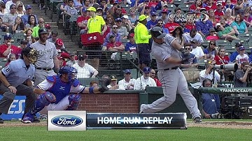 Abreu hammers a two-run homer in the 5th