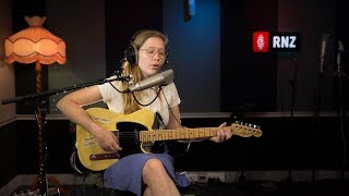 Julia Jacklin | 'Comfort' live at RNZ