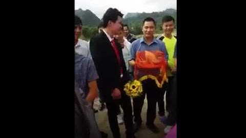 Lấy vợ Lạng Sơn đâu có dễ: Chú rể phải uống 20 chén rượu mới được đón dâu
