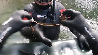 Found insane diamond Rings and Gold Chain and more in the River! Awesome River Treasue hunt !!!