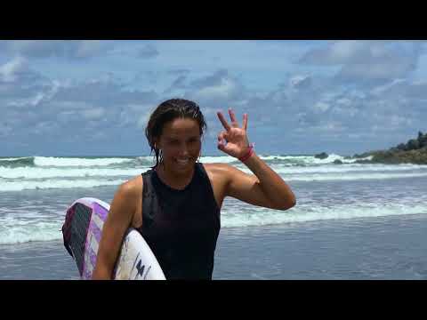El Salvador Travel Travel TV Commercial WSL El Salvador Pro Sally Fitzgibbons y Courtney Conlogue part2