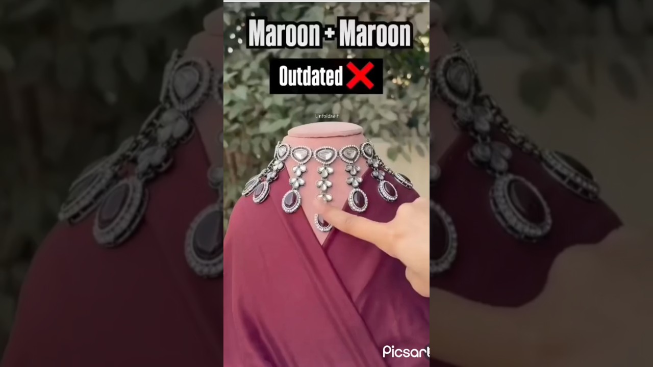 dress matching necklace colour combination jewellery 