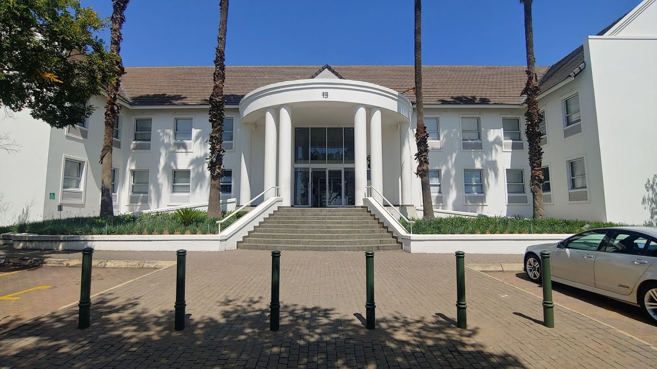 1192m2 First Floor Office with Lovely Outdoor Areas at Woodmead Estate