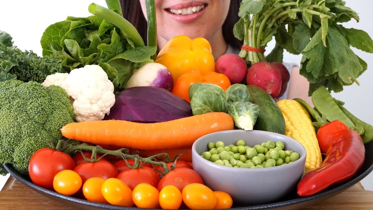 ASMR Veggie Platter ~ Super Crunchy Eating Sounds (No Talking)