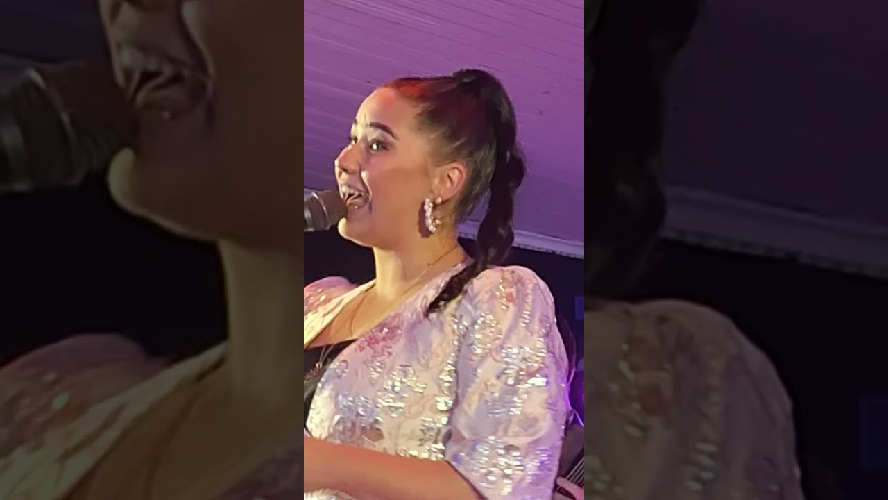 Anitta Mattila ja Bonita orkesteri Iitiän lavalla 06.06.2025