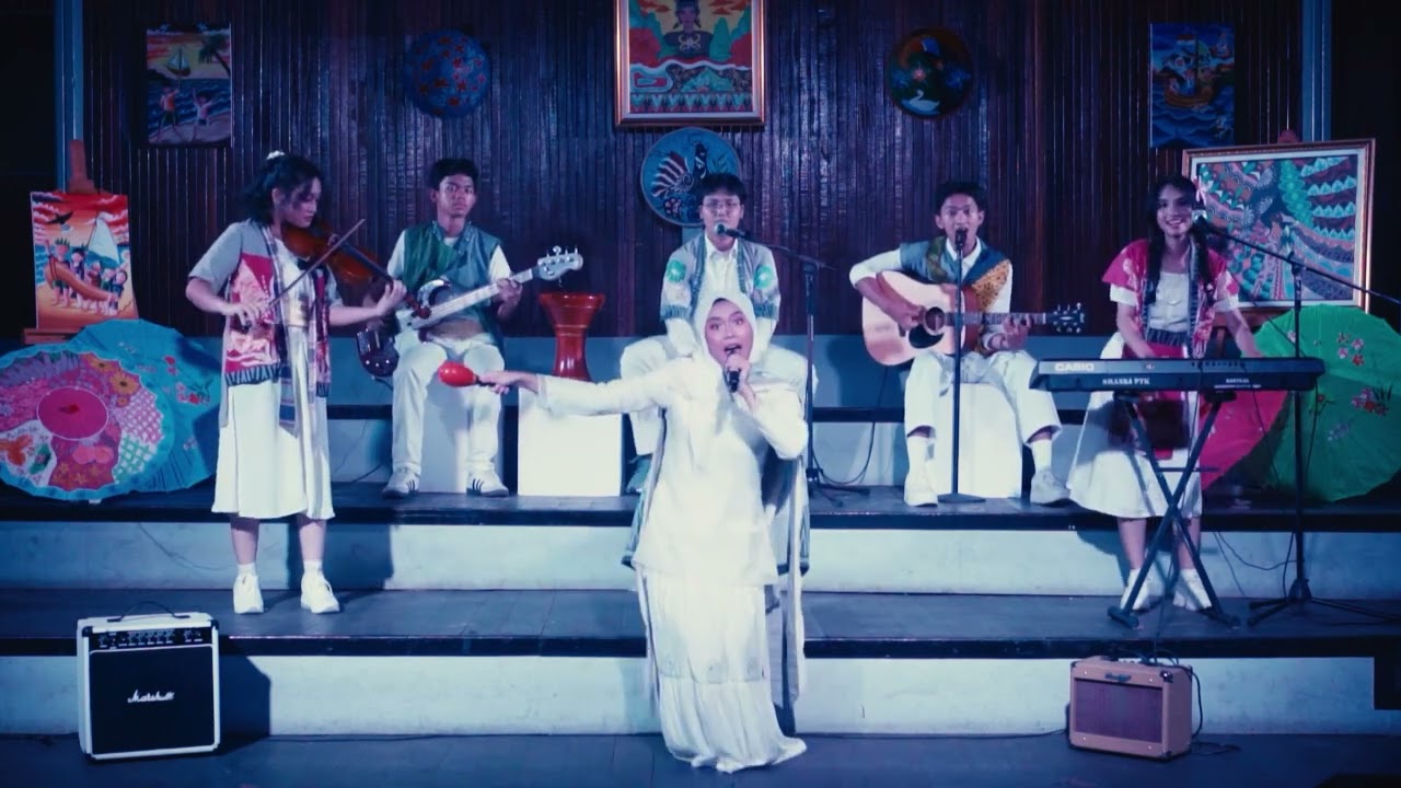 Puisi Pilihan: “Terima kasih kepada Pagi” Karya Subagio Sastrowardoyo