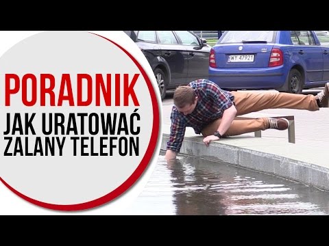 Poradnik: jak uratować zalany telefon?