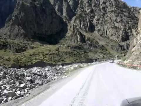 დარიალის ხეობა და მონასტერი