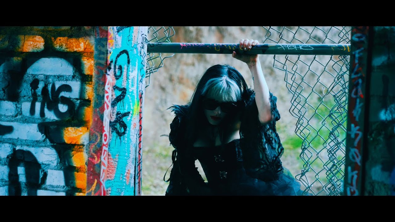 Raven Gray - Poison Baby (Official Music Video)