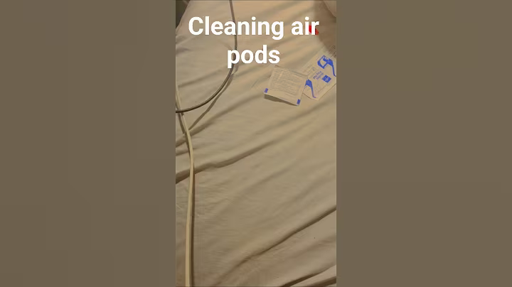 cleaning my air pods🤢😁