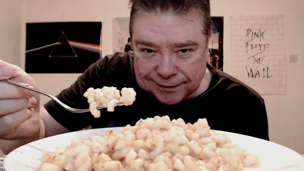 ASMR - Макароны с сыром | Поздравления с днем ​​рождения | Беседа с кибернавтами