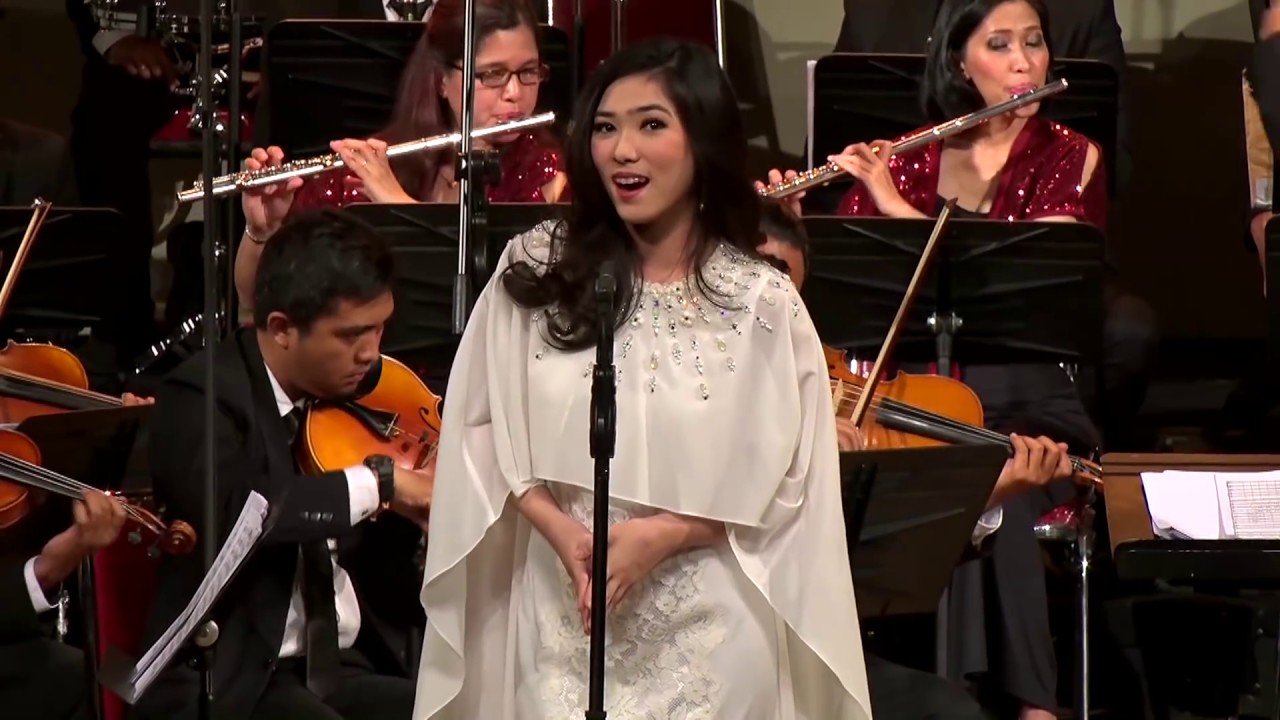 ⁣Isyana Sarasvati - Opera Arias - Frühlingsstimmen - Walzer, Op. 410 - Johann Strauss II