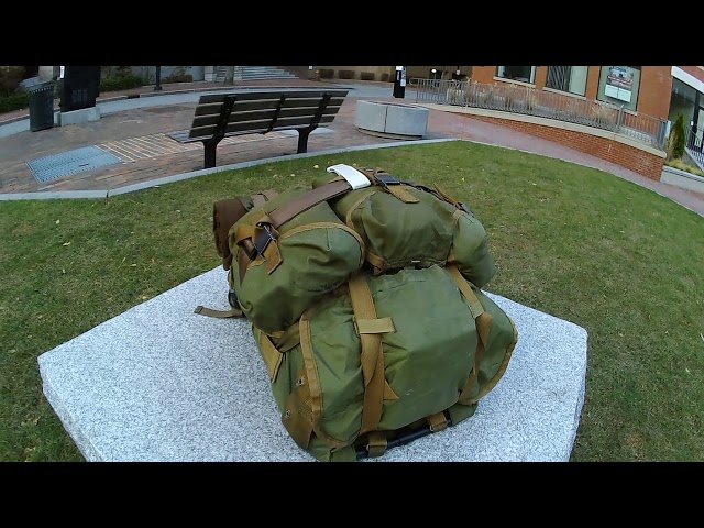 M-1956 Load Carrying Equipment How to use a sleeping bag carrier