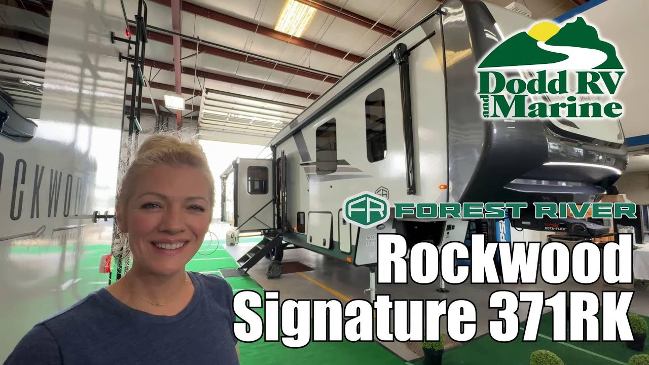 New 2026 Forest River RV Rockwood Signature R371RK Fifth Wheel at