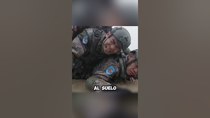 La instructora le arrojó la granada al nuevo recluta e inmediatamente explotó #shorts  #parati