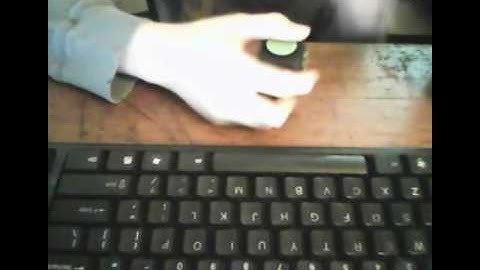ASMR - Showing you my Fidget Cube (Tapping, Clicking, Whispering)