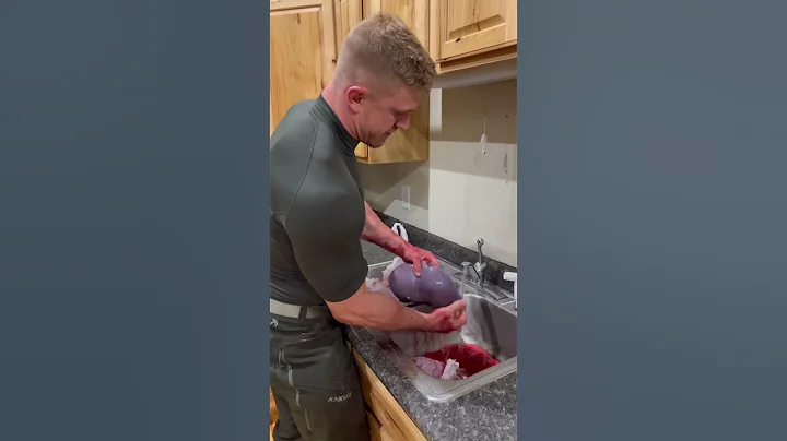 TAKING A BITE OUT OF RAW DEER LIVER #shorts #deer #savage - DayDayNews