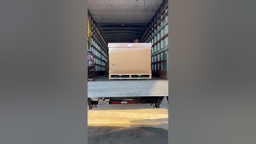 Unloading heavy pallets using pallet jacks