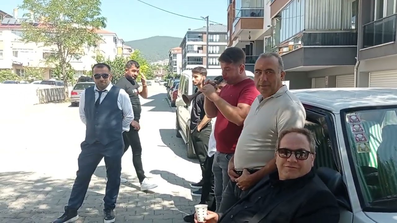 Düğünden davul zurna görüntüleri.