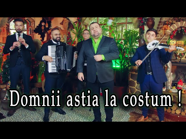 Cristian Rizescu - Domnii astia la costum class=